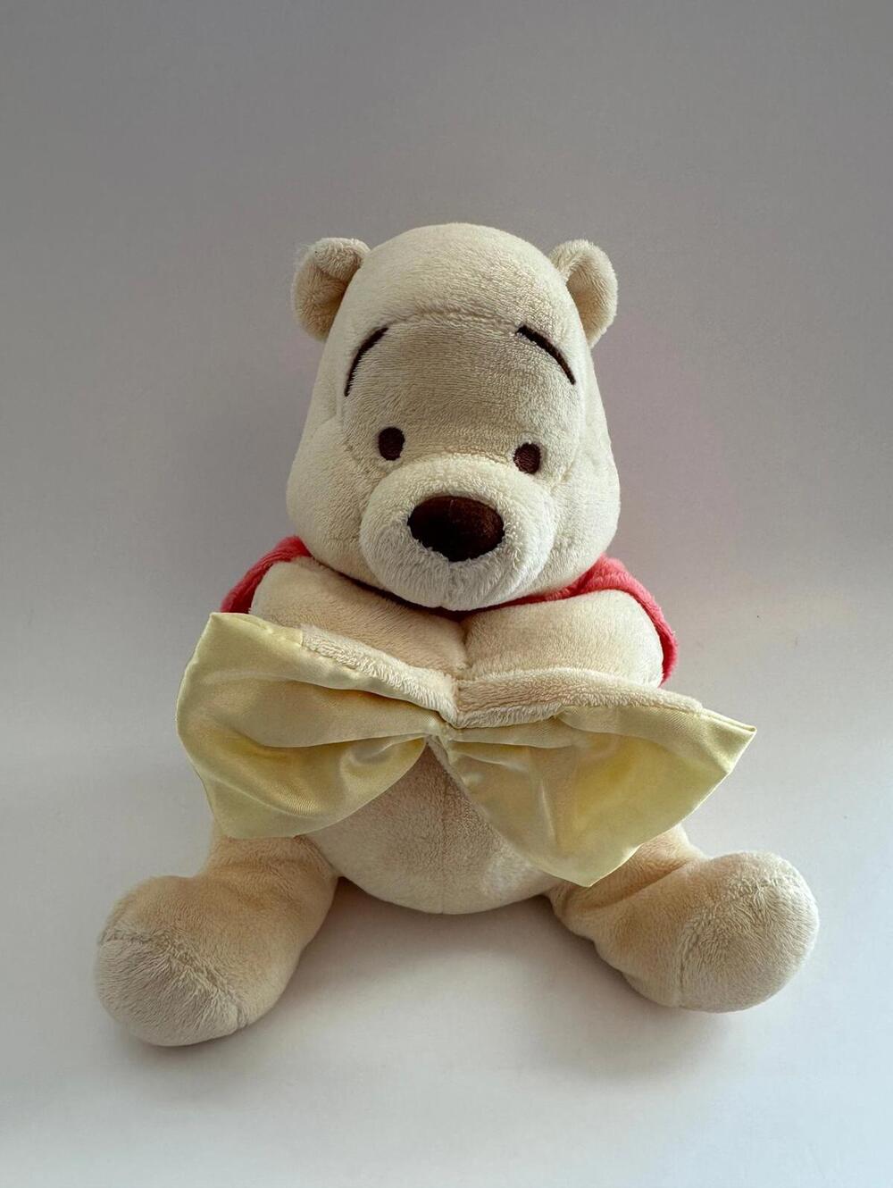 Vintage Plush Winnie the Pooh, Plays Music (See Video) Vintage 10 inch